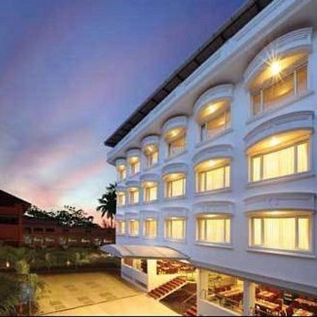 Cochin Palace Kochi Buitenkant foto