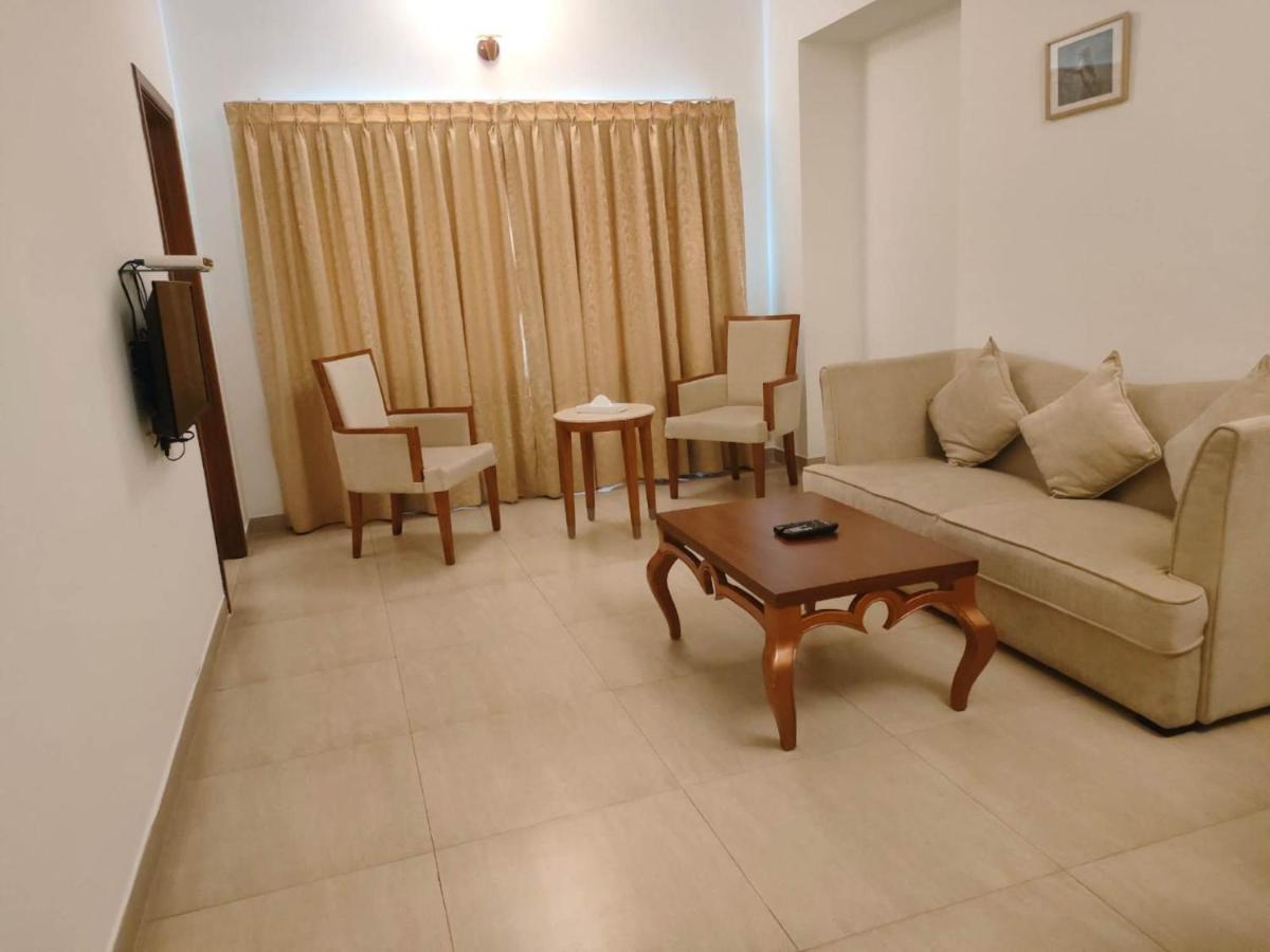 Cochin Palace Kochi Buitenkant foto