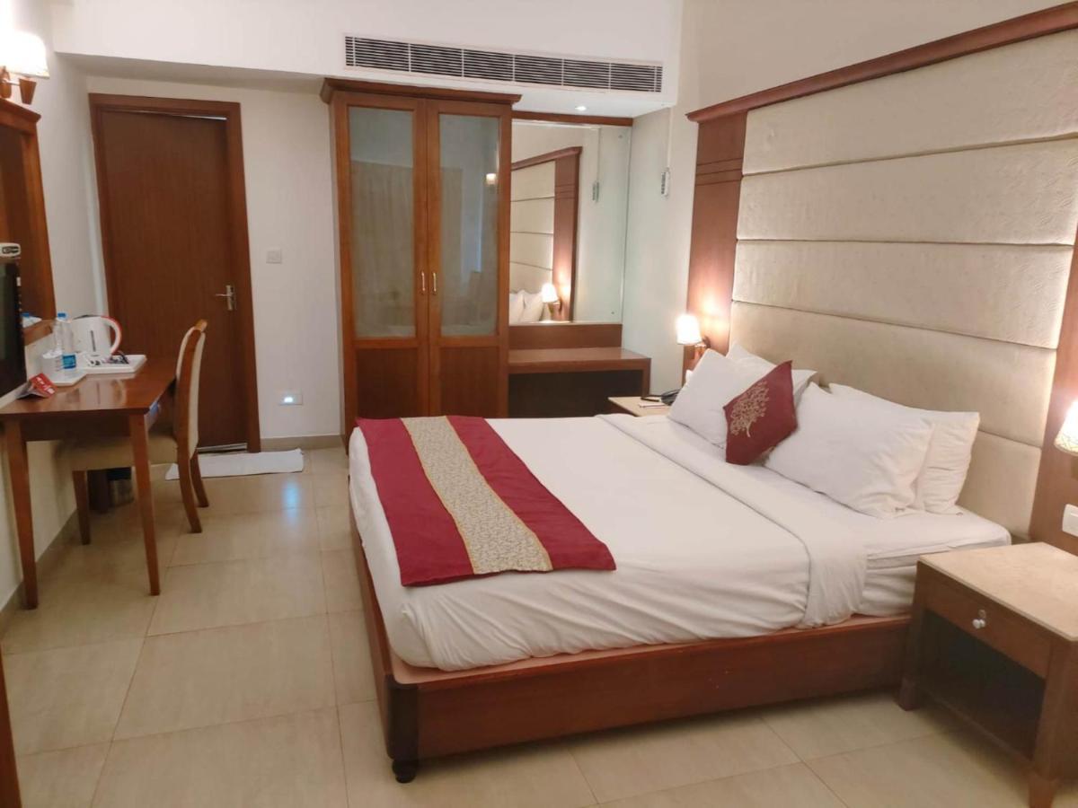 Cochin Palace Kochi Buitenkant foto