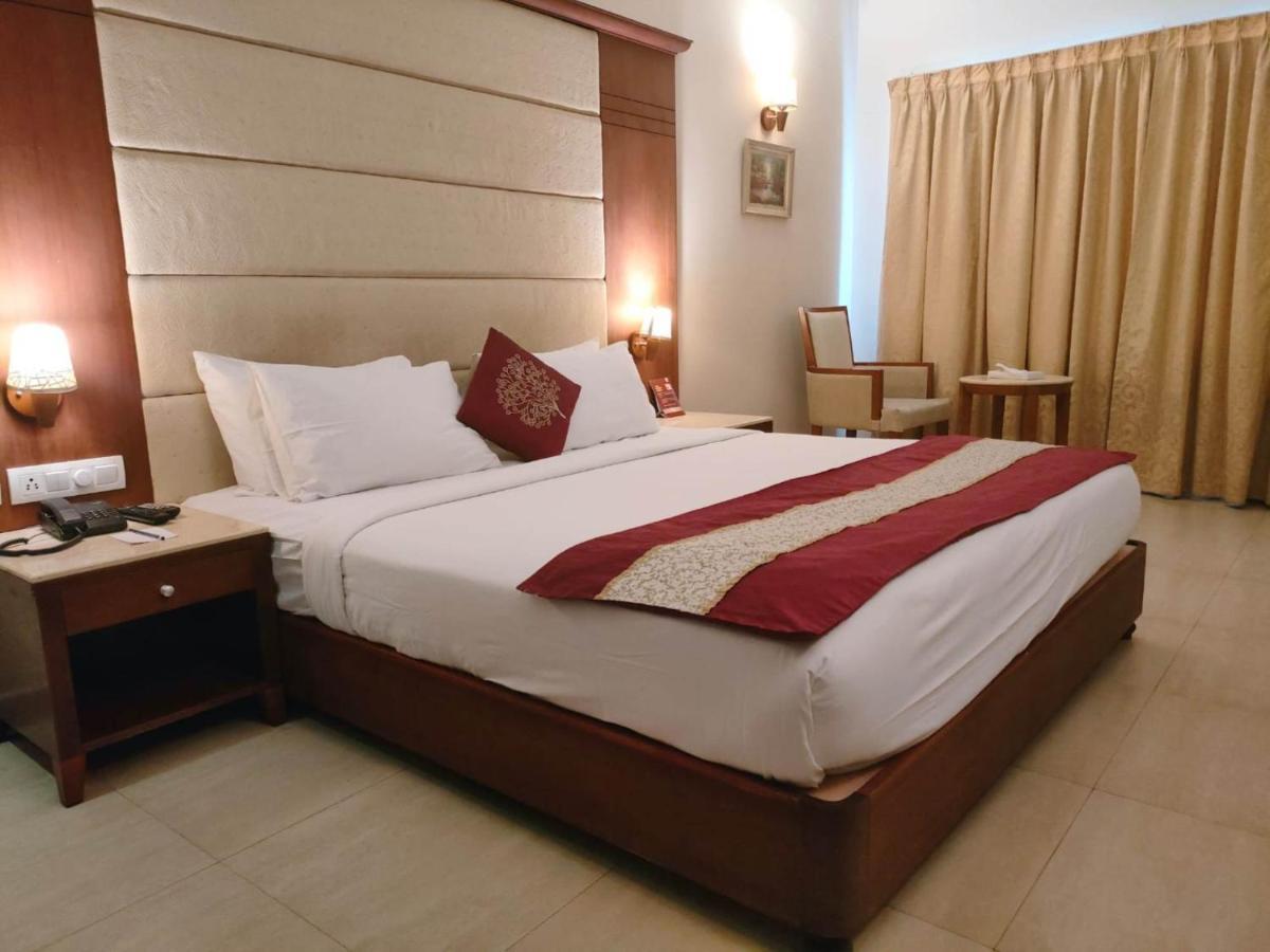 Cochin Palace Kochi Buitenkant foto